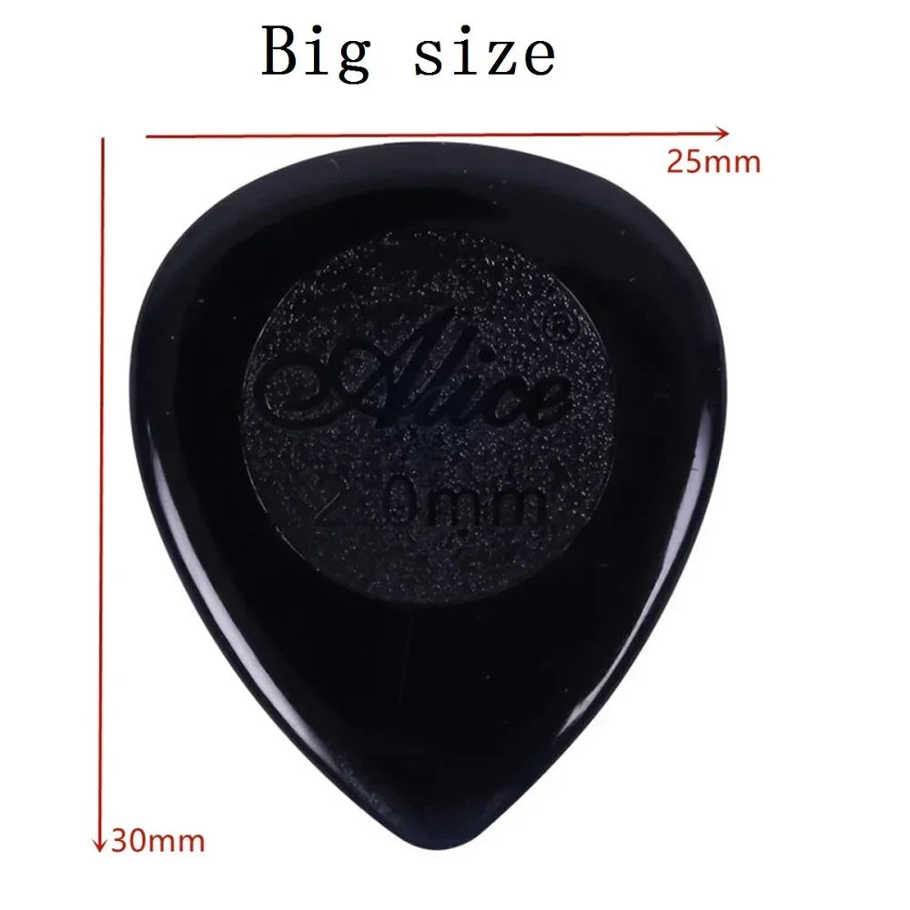 Alice Stubby Guitar Pick, 2.0mm thick, black, with embossed logo. Measures 30mm x 25mm, offering excellent grip and precision for guitarists.